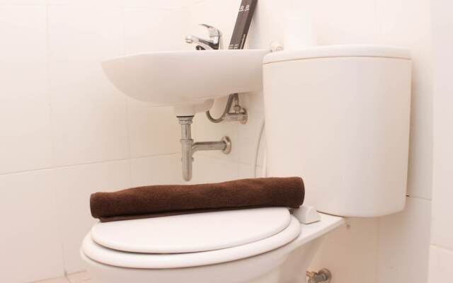 Nice And Cozy Studio At Tamansari Mahogany Karawang Apartment