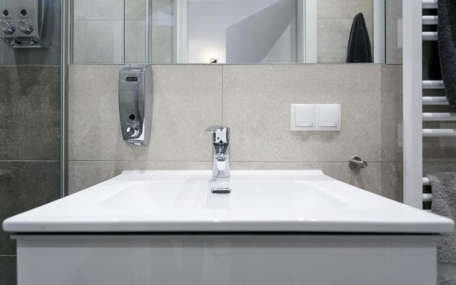 WF-Apartment zentral, trendig & modern, Westbahnhof