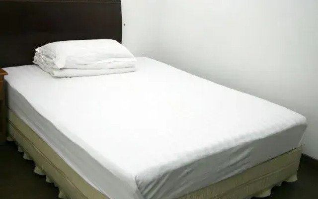 Yandang Mountain Royal Peak Building Homestay