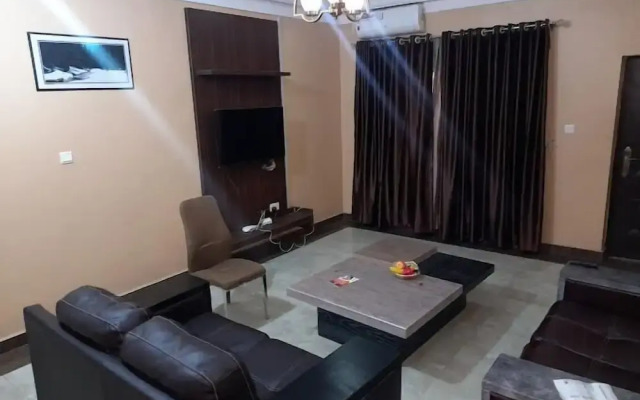Carlton Apex Apartments