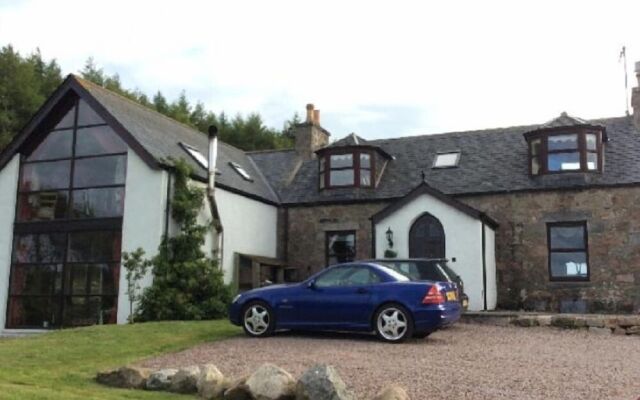 Lochend Farmhouse