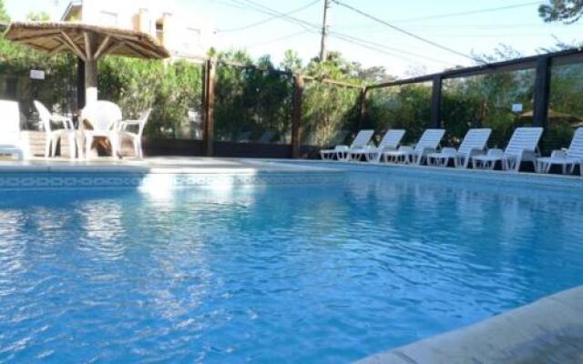 Rey del Bosque Apart Hotel