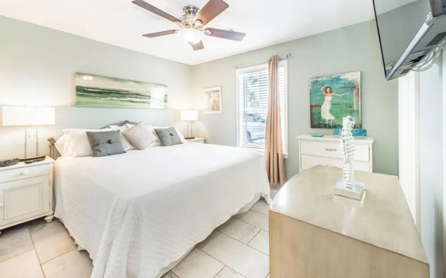 Beachside Villas 814