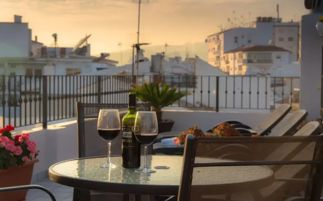 Apartamentos Plaza Cavana