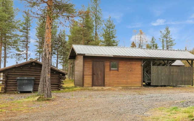 J Rvenp Muonio in Muonio