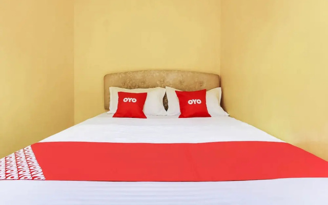 OYO 89406 Lucky Budget Hotel