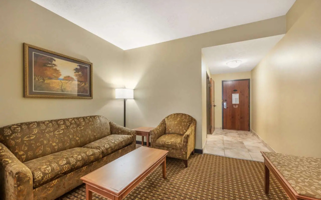 Best Western Plus Grand Island Inn & Suites
