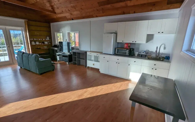 Cliff Haven on the Bay