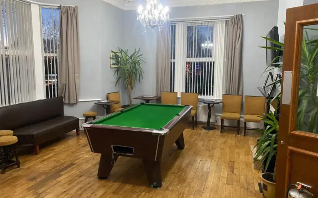 Clifton House Hotel - B  B