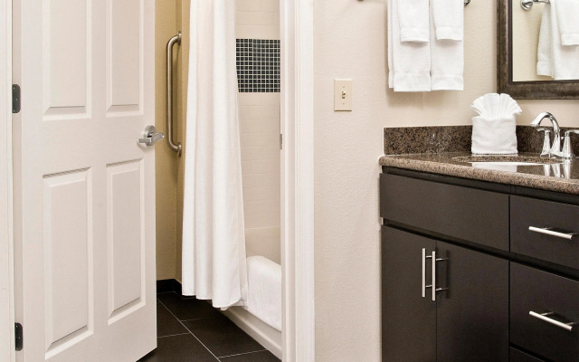 Staybridge Suites Charlotte Ballantyne by IHG