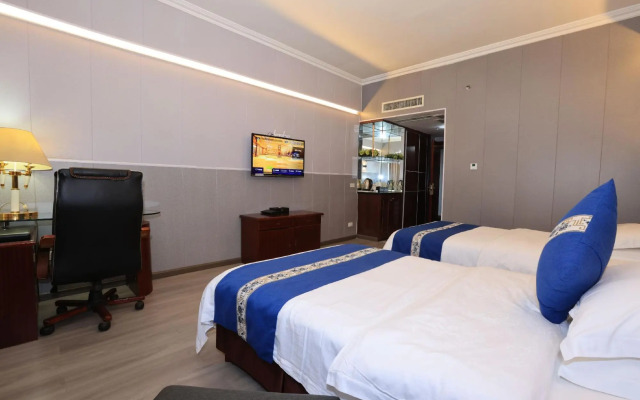 Dingji Hotel Huangshi