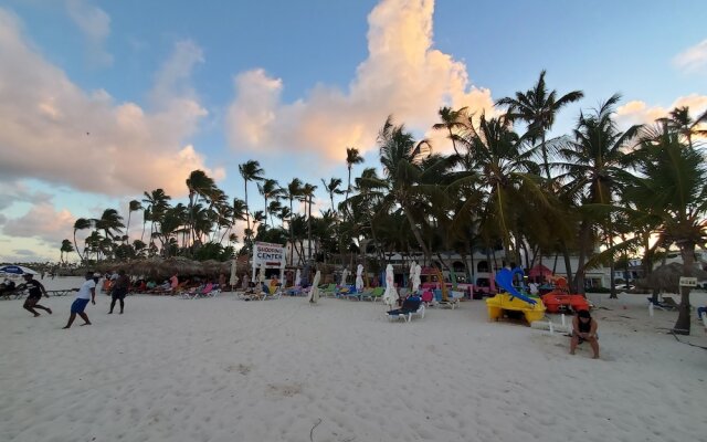 Bella Vida Hotel Formerly Tomasol