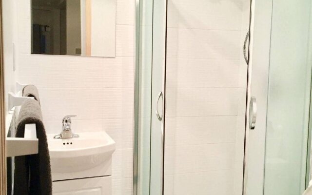 Hipster Bachelor Pads