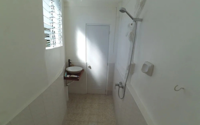 Summer Place Apartments Puerto Galera