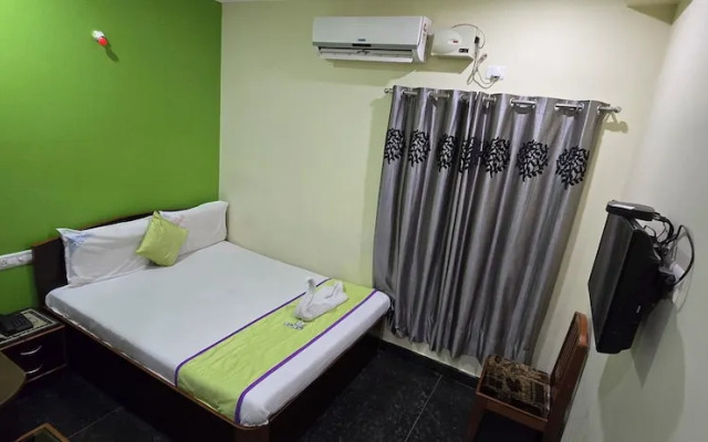Hotel KSR Grand