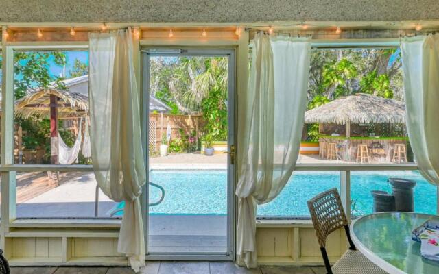 Tiki Nest