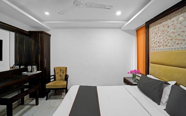 Capital O 88320 Hotel Grand Stays