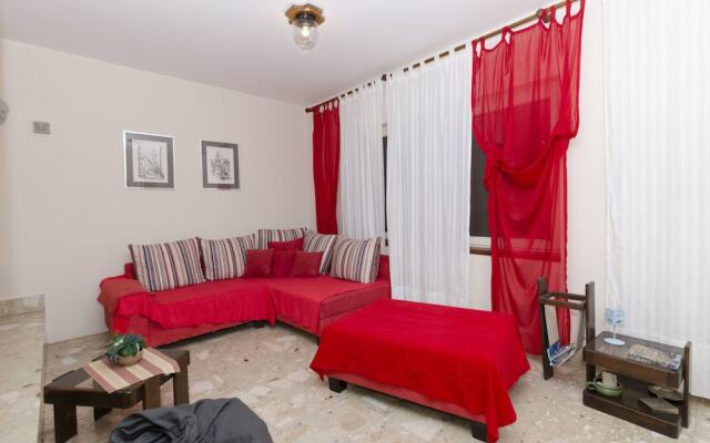 House Radomir