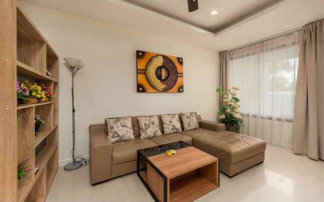 Villa Biak by TropicLook