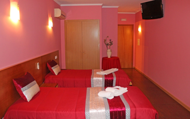 Monte Carlo Love Porto Guesthouse