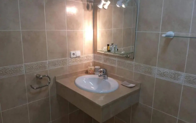 2 bedroom, Sea Front Complex w Pool and private garden
