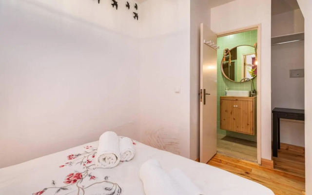 1 Bedroom Apartment n03 - Tv. da Madalena