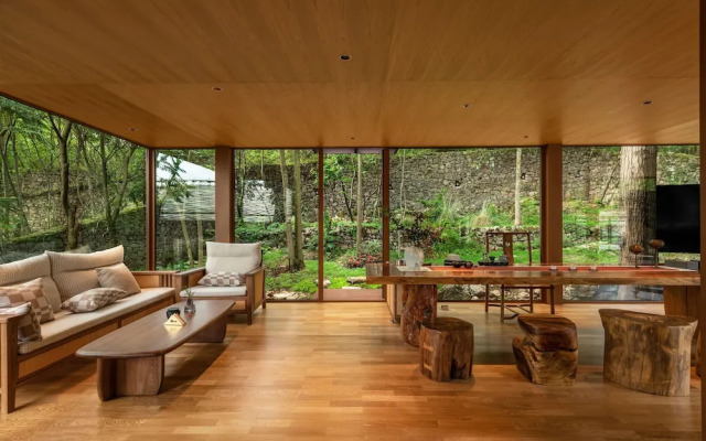 Yaojia Waterfall Village Resort