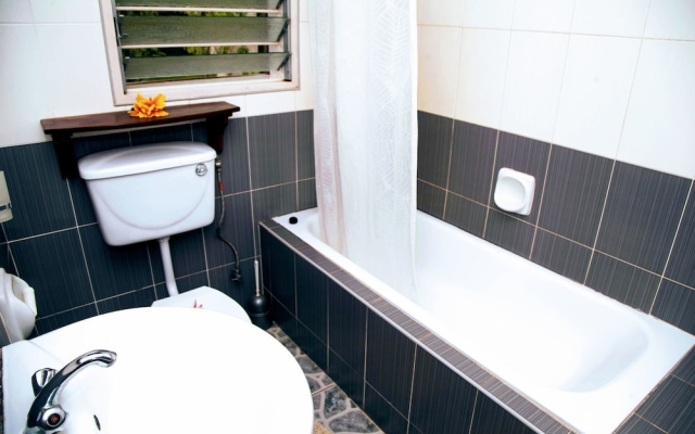 Lush Gardens Apartment 2