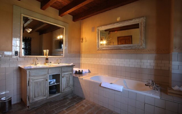 Domaine des Saints Pères