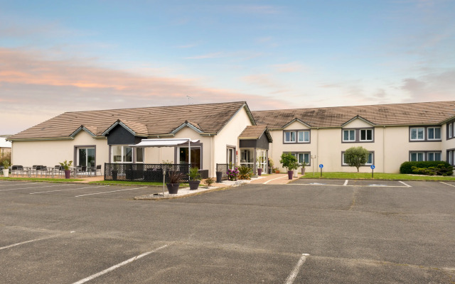 Comfort Hotel Tours