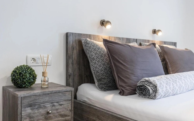 Apinelo Port Rooms