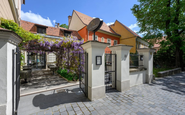 Maison Bistro & Hotel