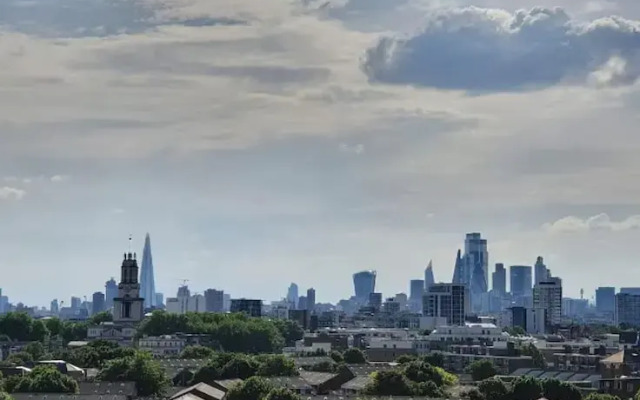 Apartmentsleeps3-balcony-near Canarywharf-gym