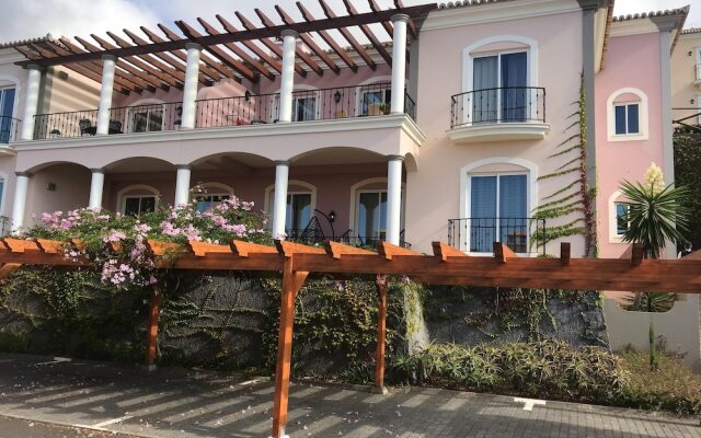 Apartment with One Bedroom in Funchal, with Wonderful Sea View, Shared Pool, Furnished Garden - 4 Km From the Beach