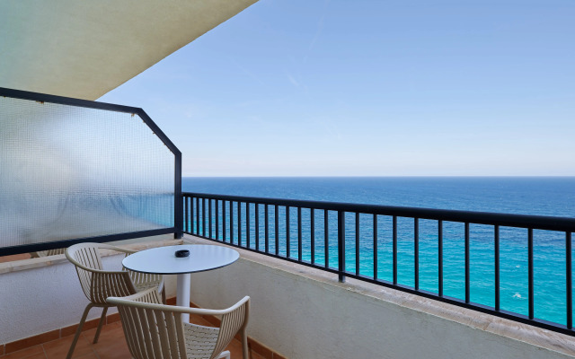 Alua Calas de Mallorca Resort