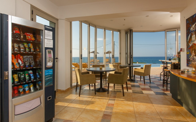 Romantica Beach Villas