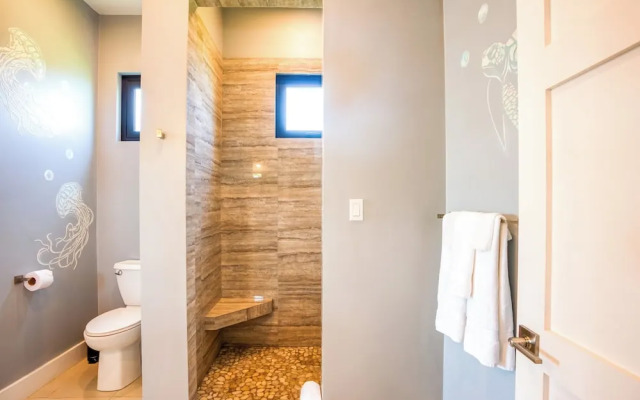 Sunset Gecko Condos - Unit 1A