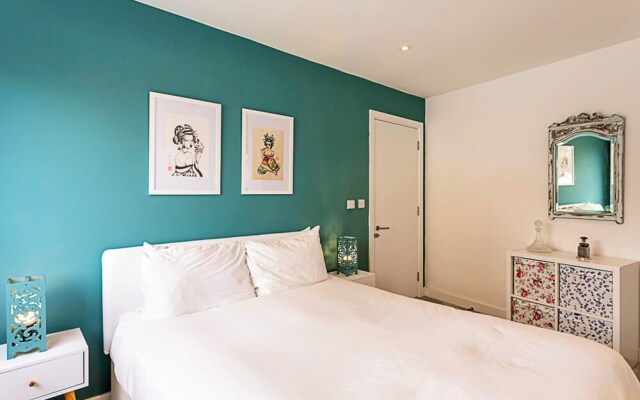 Quiet and Spacious Four Bedroom House