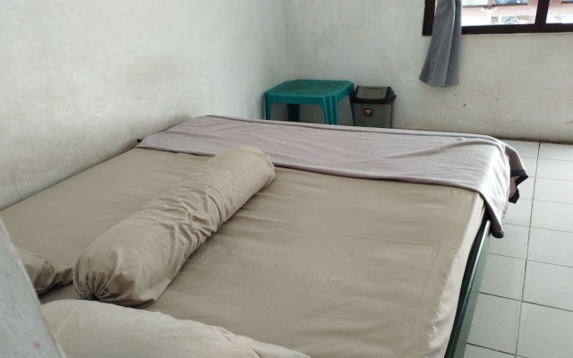 Hotel O Losmen Karunia Katingan Near Kantor Sekretariat PPK Katingan Kuala – Guest Rooms – Pagatan Hilir
