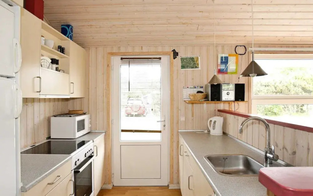 8 Person Holiday Home in Hadsund-by Traum
