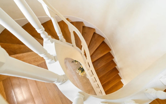 Fairview Villa by Cadenzalux