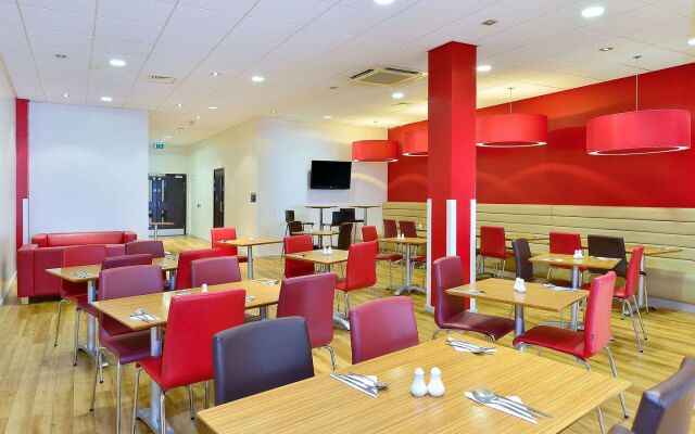 Travelodge Aberdeen Central Justice Mill Lane