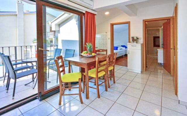 Apartment Damir Tampere 32379