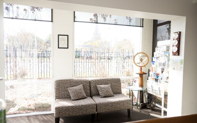 BEST WESTERN Admiralty Motor Inn