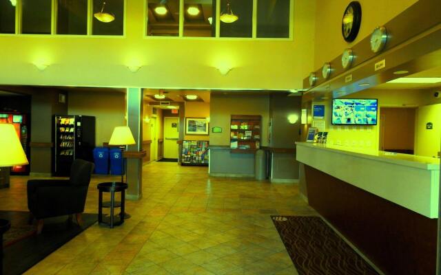 Comfort Inn & Suites