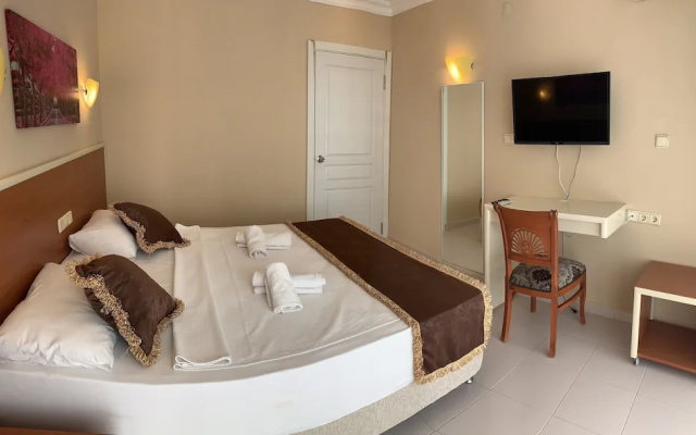 Hare Hotel