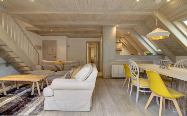 Varrados by Totiaran