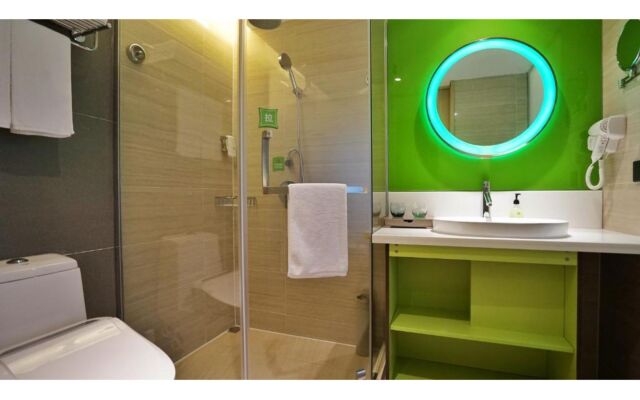 ibis Styles HZ Chaowang Rd