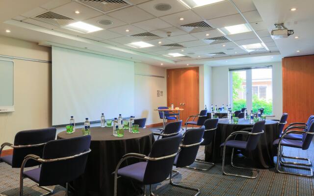 Holiday Inn Guildford by IHG