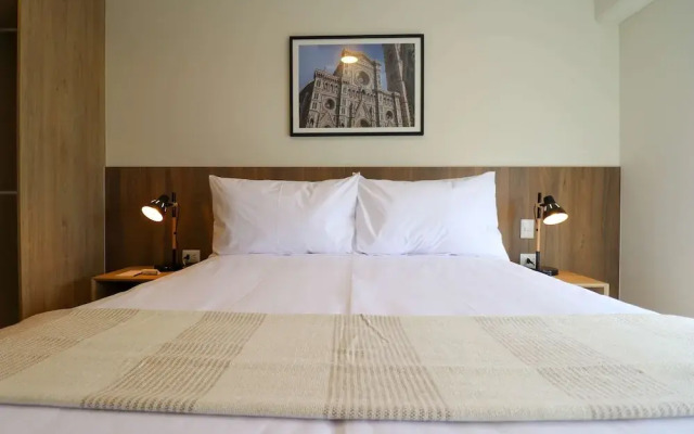 w Grandiose 2BR w Great Balcony in Miraflores